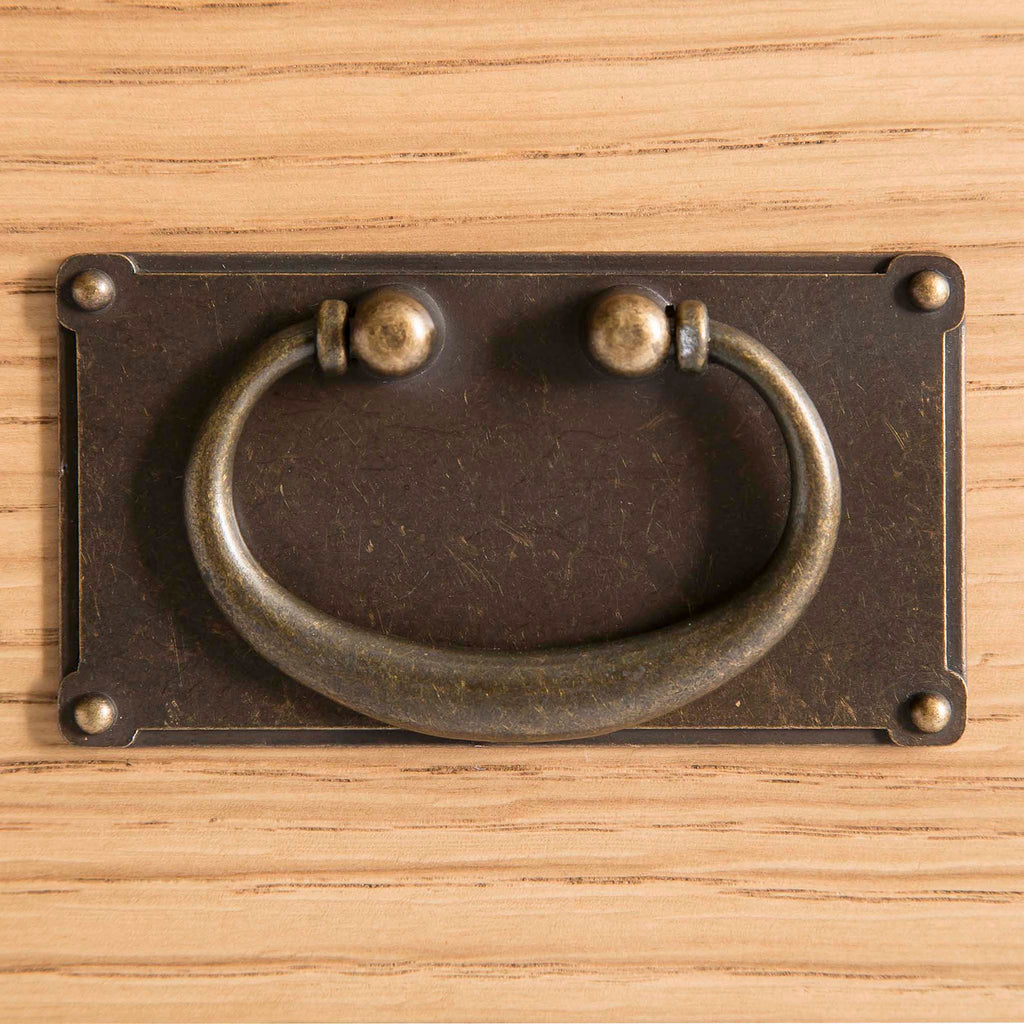 Table basse à tiroirs en chêne tressé
