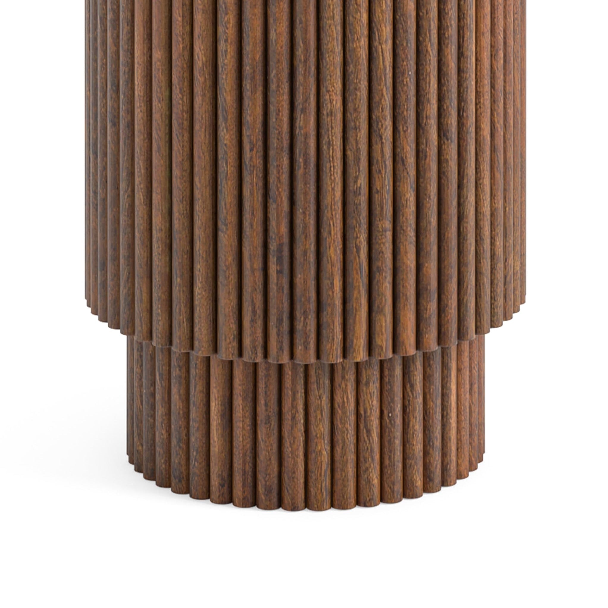 Table d'appoint encastrée en bois de manguier et marbre
